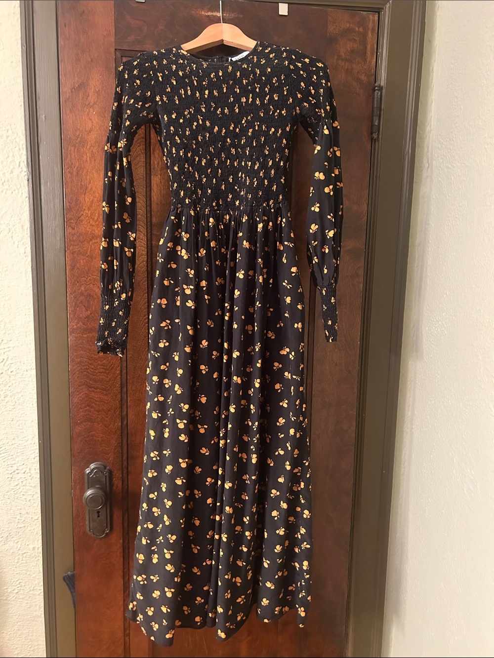 GANNI Women's Black Maxi Dress with 🍊 Floral Print